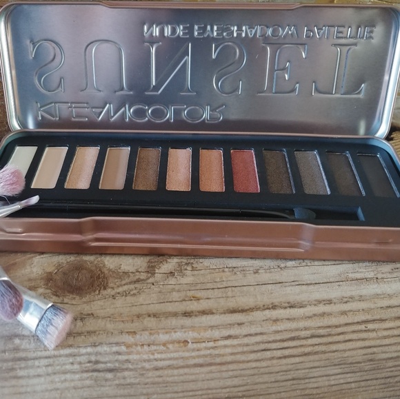 Kleancolor Sunset Eyeshadow Palette - Picture 2 of 3